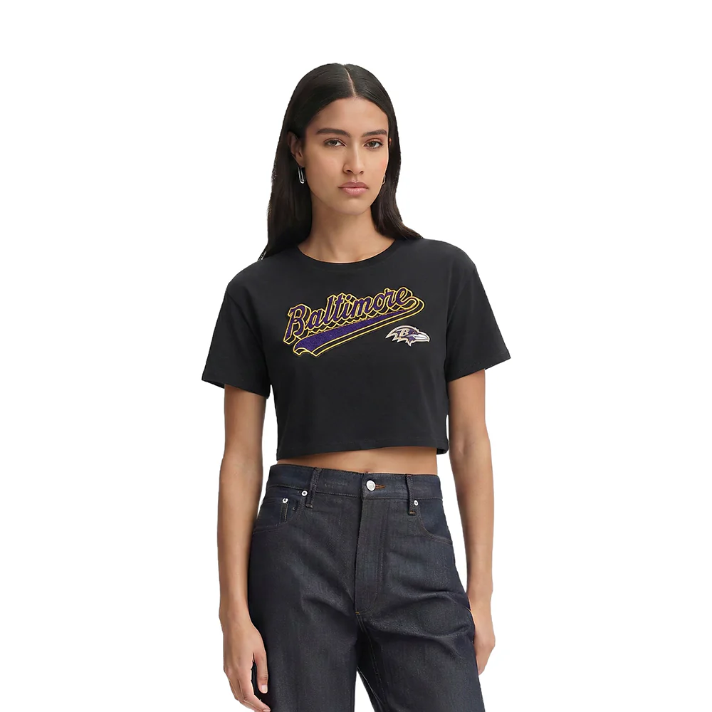 NFL BALTIMORE RAVENS SCRIPT TAIL WOMEN'S SJ BOXY TEE (BLACK)