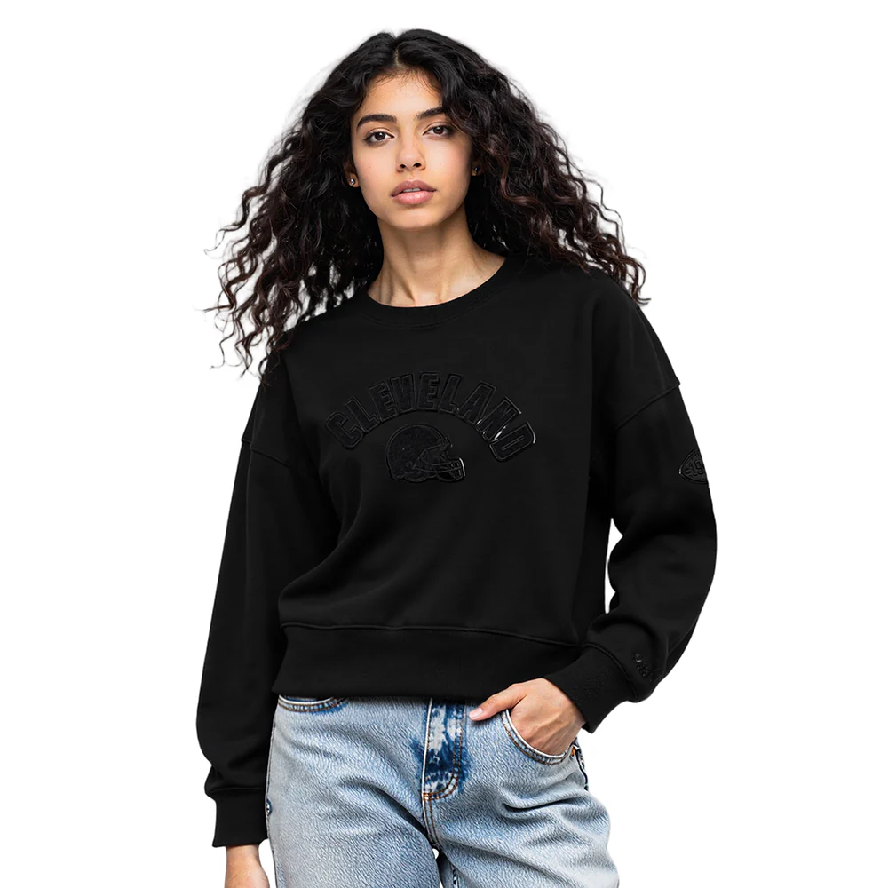 NFL CLEVELAND BROWNS TRIPLE BLACK WOMEN'S FLC CREWNECK (TRIPLE BLACK WOMEN'S) - Image 10