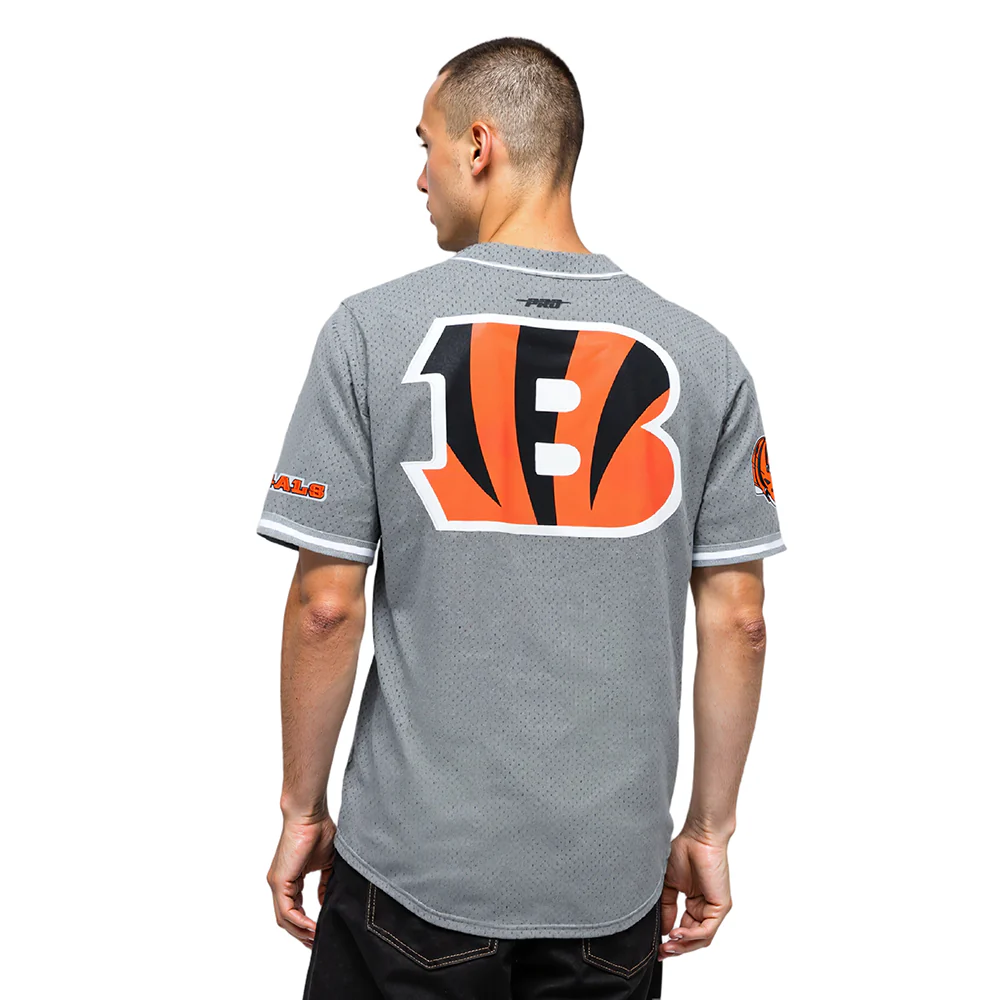 NFL CINCINNATI BENGALS SCRIPT TAIL MEN'S MESH BUTTON DOWN SHIRT (GRAY) - Image 2