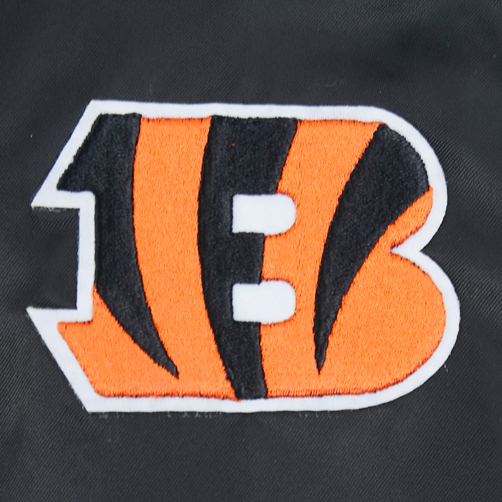 NFL CINCINNATI BENGALS SCRIPT TAIL WOMEN'S SATIN JACKET (BLACK/ORANGE) - Image 9