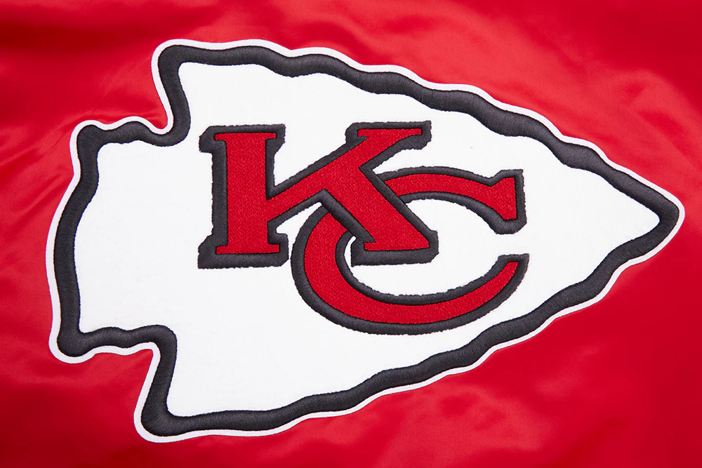 NFL KANSAS CITY CHIEFS RETRO CLASSIC MEN'S RIB SATIN JACKET (RED/BLACK) - Image 5