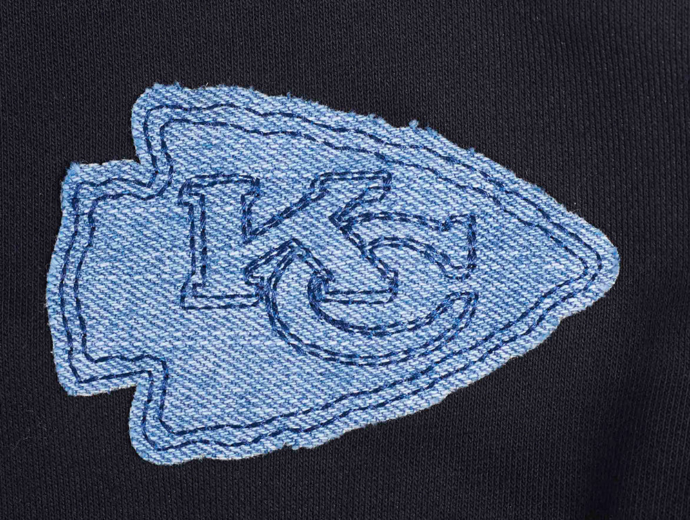 NFL KANSAS CITY CHIEFS VARSITY BLUES WOMEN'S CREWNECK (BLACK) - Image 5