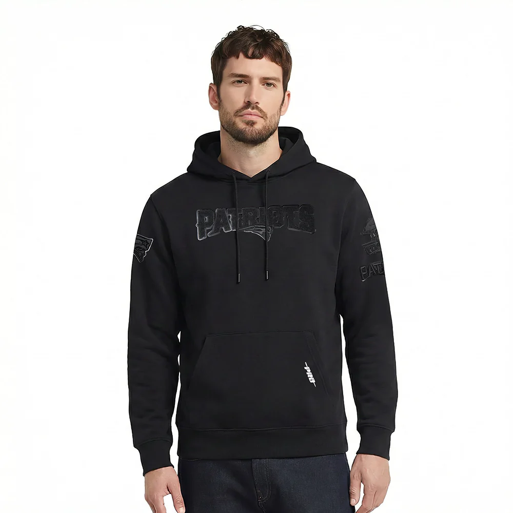 NFL NEW ENGLAND PATRIOTS TRIPLE BLACK MEN'S DOUBLE KNIT PULLOVER HOODIE (TRIPLE BLACK MEN'S)