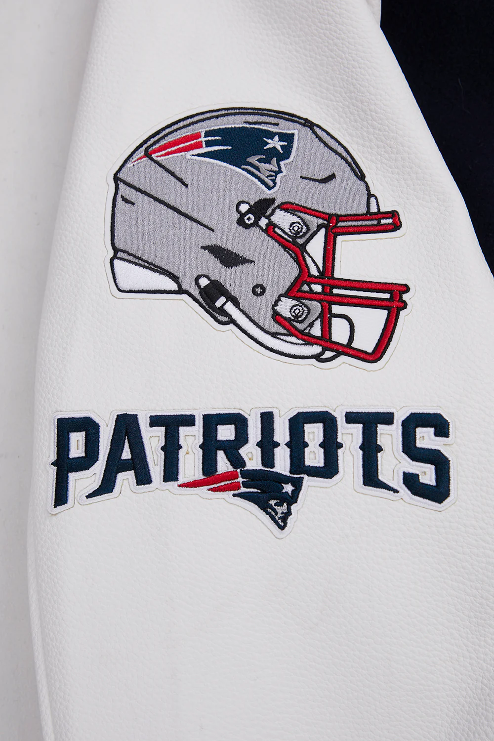NFL NEW ENGLAND PATRIOTS CLASSIC WOOL MEN'S VARSITY JACKET (MIDNIGHT NAVY/WHITE) - Image 9