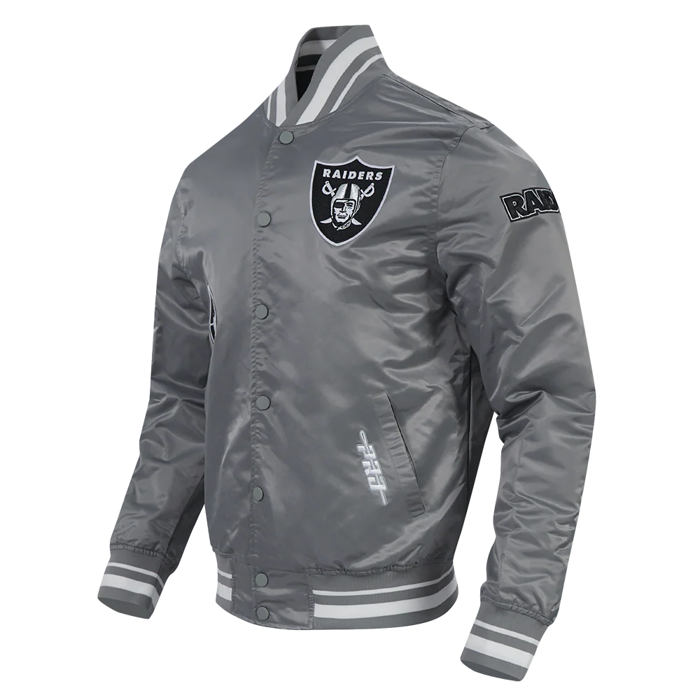 NFL LAS VEGAS RAIDERS OLD ENGLISH MEN'S LOGO SATIN JACKET (GRAY)