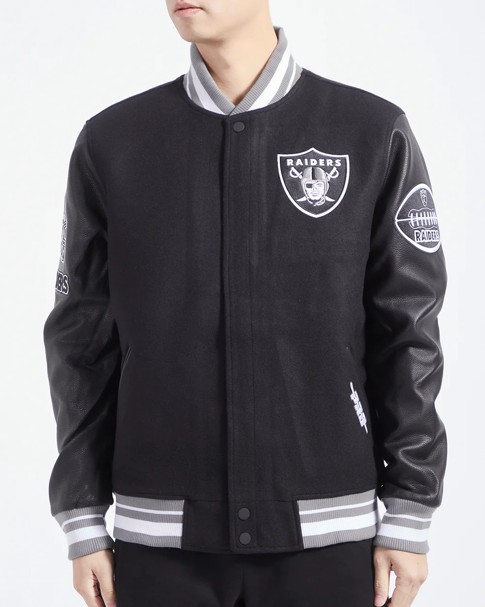 NFL LAS VEGAS RAIDERS OLD ENGLISH MEN'S RIB WOOL VARSITY JACKET (BLACK/GRAY)