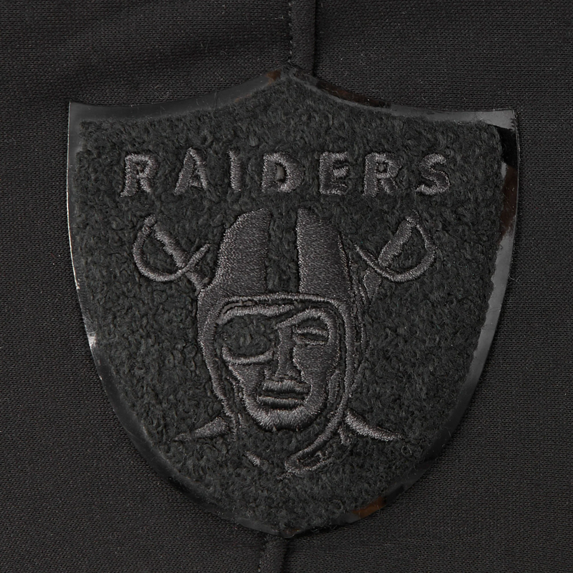 NFL LAS VEGAS RAIDERS TRIPLE BLACK LITTLE BOYS FLEECE PULLOVER HOODIE (BLACK) - Image 4
