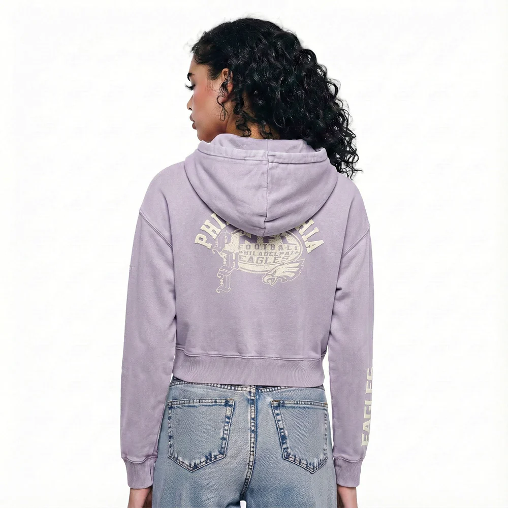 NFL PHILADELPHIA EAGLES STREET TEAM WOMEN'S ENZYME WASH FT CROPPED PO HOODIE (WASHED LILAC GRAY) - Image 2
