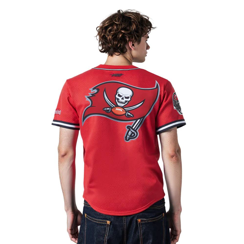 NFL TAMPA BAY BUCCANEERS SCRIPT TAIL MEN'S MESH BUTTON DOWN SHIRT (RED/BLACK) - Image 10