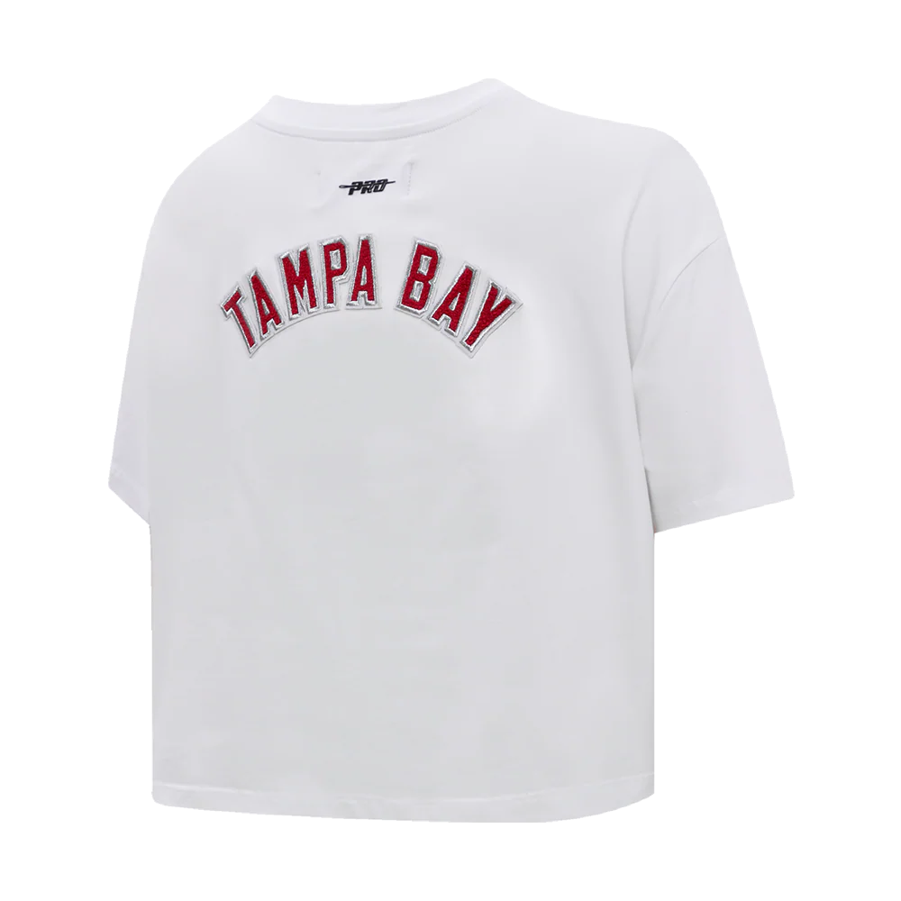 NFL TAMPA BAY BUCCANEERS CLASSIC WOMEN'S SINGLE JERSEY BOXY TEE (WHITE) - Image 4