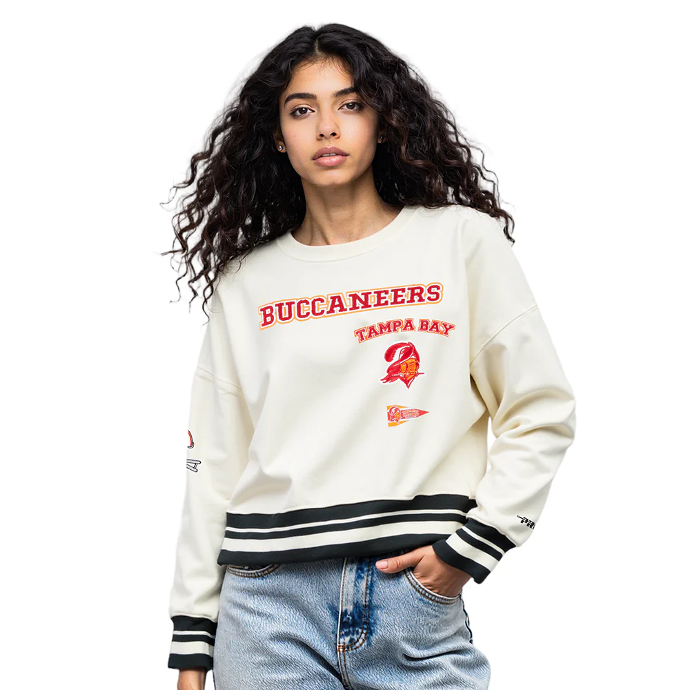 NFL TAMPA BAY BUCCANEERS RETRO CLASSIC WOMEN'S CREWNECK (EGGSHELL/BLACK) - Image 7