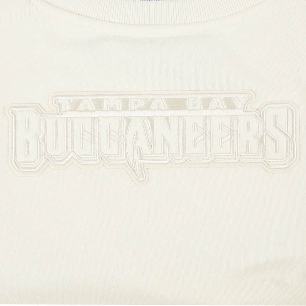 NFL TAMPA BAY BUCCANEERS NEUTRAL WOMEN'S FLEECE CREWNECK (EGGSHELL) - Image 6
