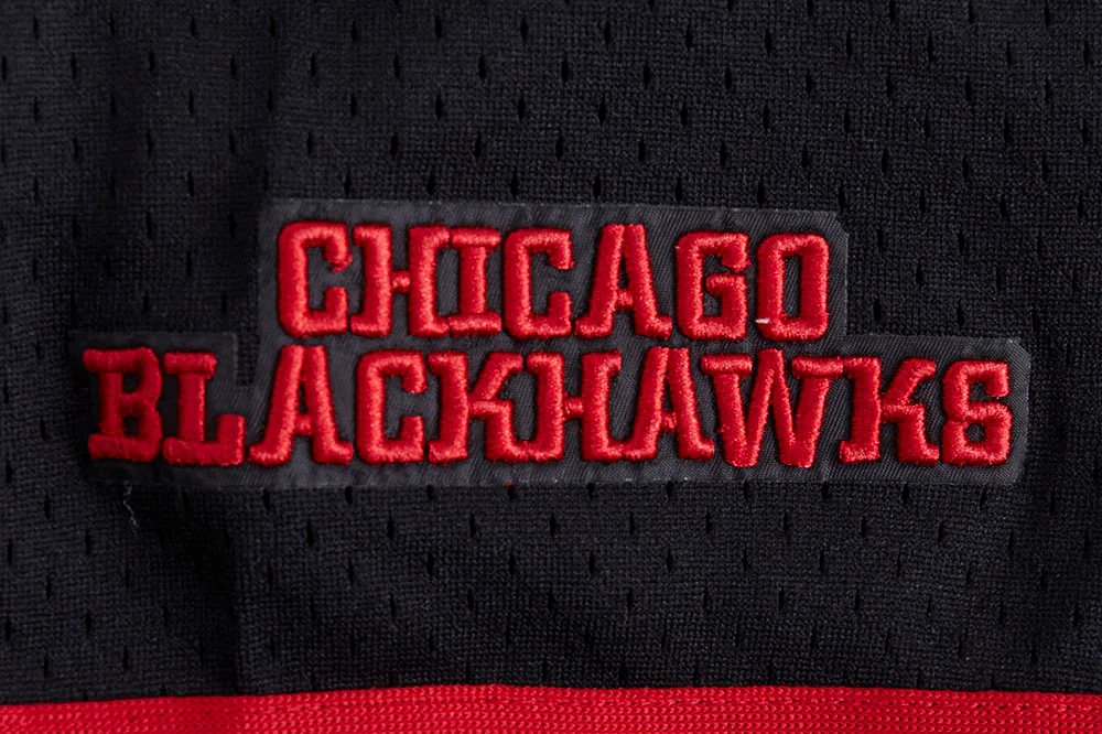 NHL CHICAGO BLACKHAWKS SCRIPT TAIL MEN'S MESH BUTTON DOWN SHIRT (BLACK/RED) - Image 6