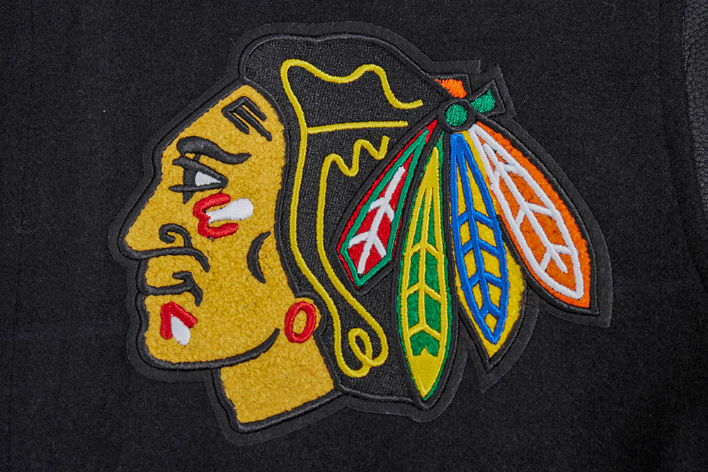 NHL CHICAGO BLACKHAWKS SCRIPT TAIL MEN'S RIB WOOL VARSITY JACKET (BLACK/RED/BLACK) - Image 5