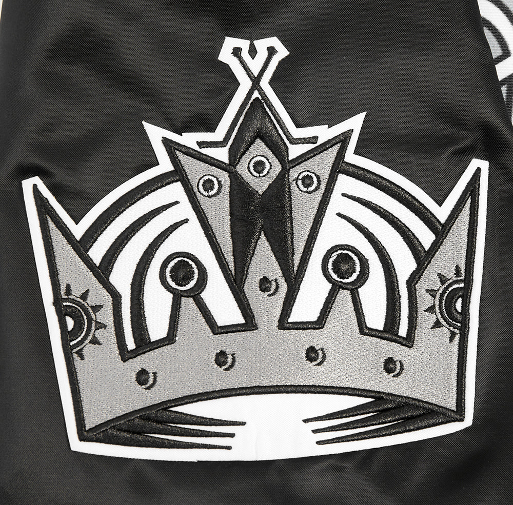 NHL LOS ANGELES KINGS SCRIPT TAIL MEN'S SATIN JACKET (BLACK/GRAY) - Image 7