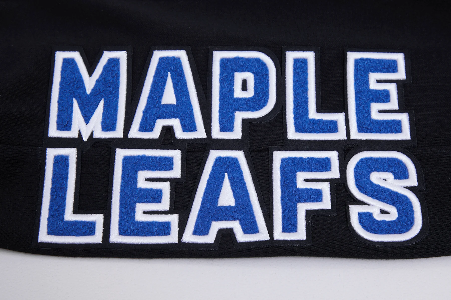 NHL TORONTO MAPLE LEAFS CLASSIC CHENILLE DOUBLE KNIT JOGGER (BLACK) - Image 7