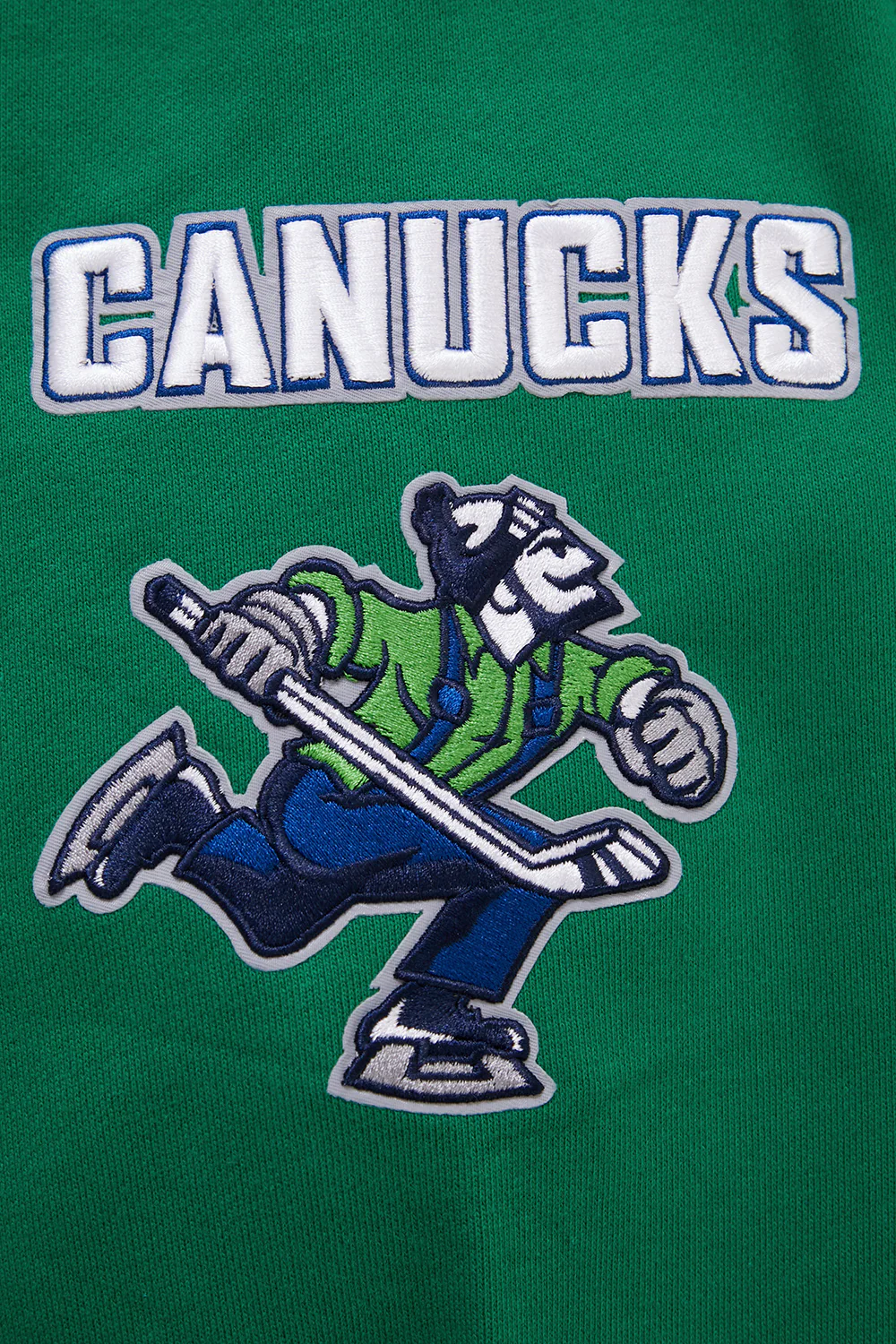 NHL VANCOUVER CANUCKS CLASSIC MEN'S CHENILLE DK PO HOODIE (KELLY GREEN) - Image 6