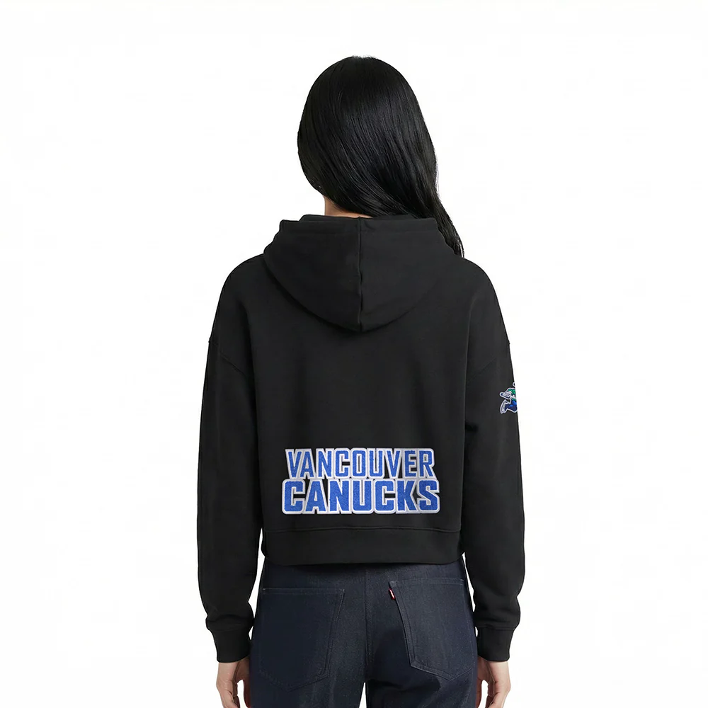 NHL VANCOUVER CANUCKS CLASSIC WOMEN'S FLC CROPPED PO HOODIE (BLACK) - Image 2
