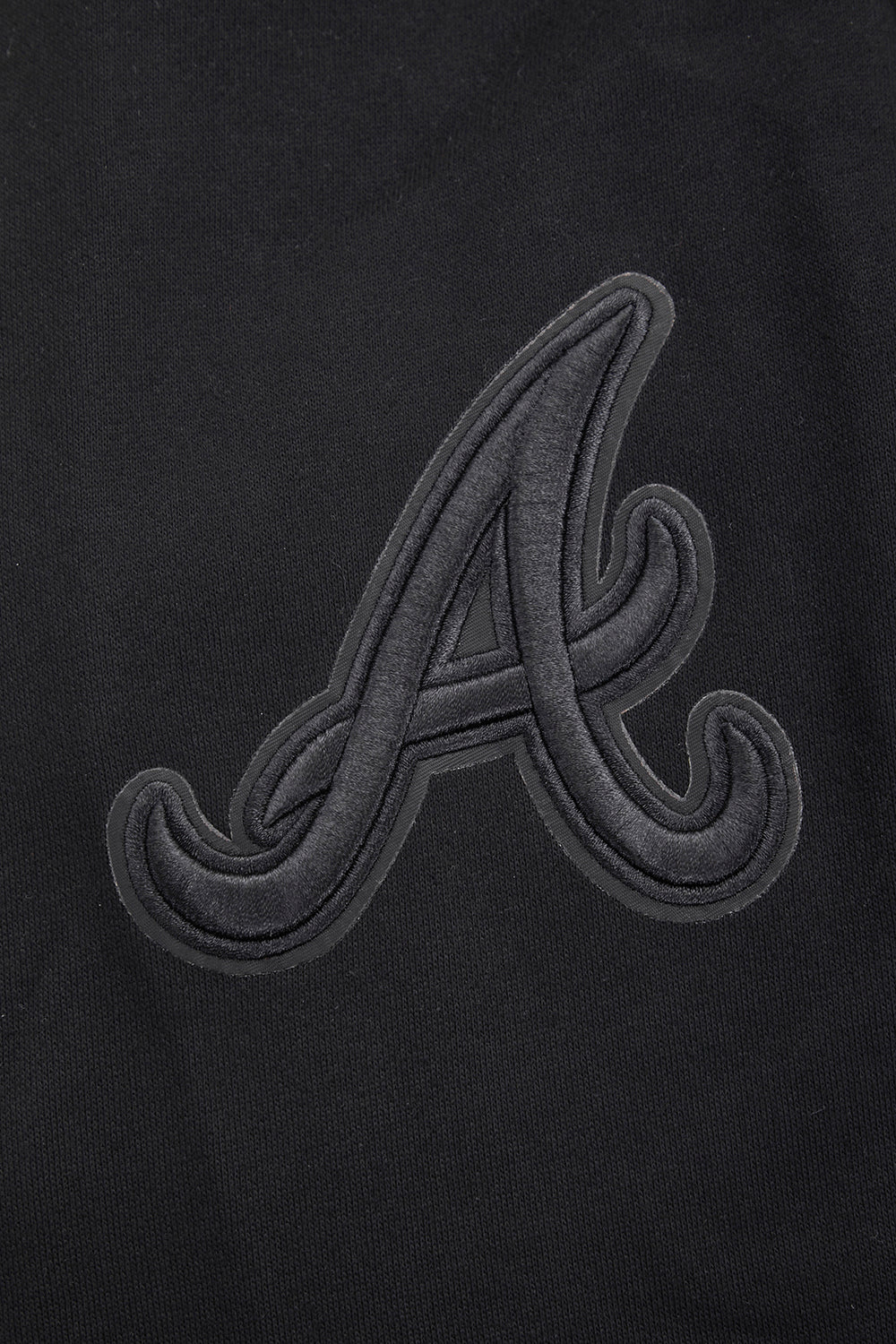 MLB ATLANTA BRAVES NEUTRAL DROP SHOULDER MEN'S PULLOVER HOODIE (BLACK) - Image 7