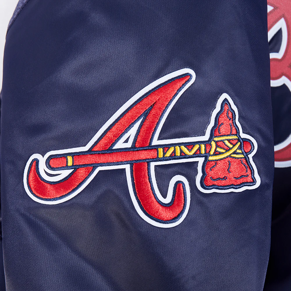 MLB ATLANTA BRAVES BIG LOGO WORLD SERIES MEN'S SATIN JACKET (MIDNIGHT NAVY) - Image 6