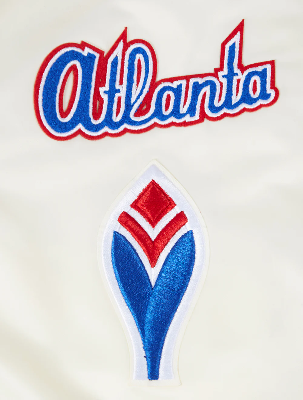 MLB ATLANTA BRAVES RETRO CLASSIC WOMEN'S RIB SATIN JACKET (EGGSHELL/ RED) - Image 5
