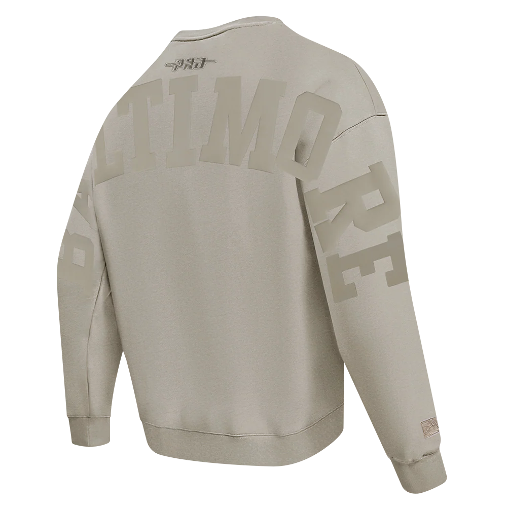MLB BALTIMORE ORIOLES WINGSPAN MEN'S DROP SHOULDER FLEECE CREWNECK (TAUPE) - Image 4