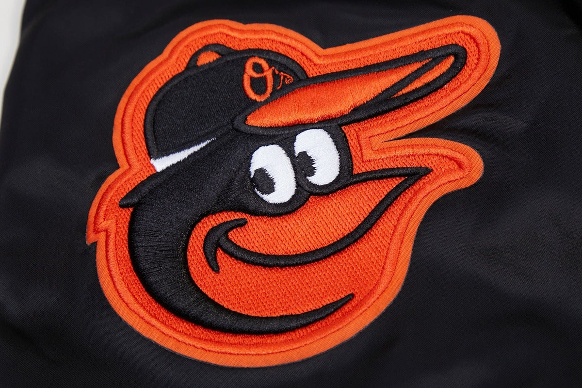 MLB BALTIMORE ORIOLES BIG LOGO WORLD SERIES MEN'S SATIN JACKET (BLACK) - Image 7