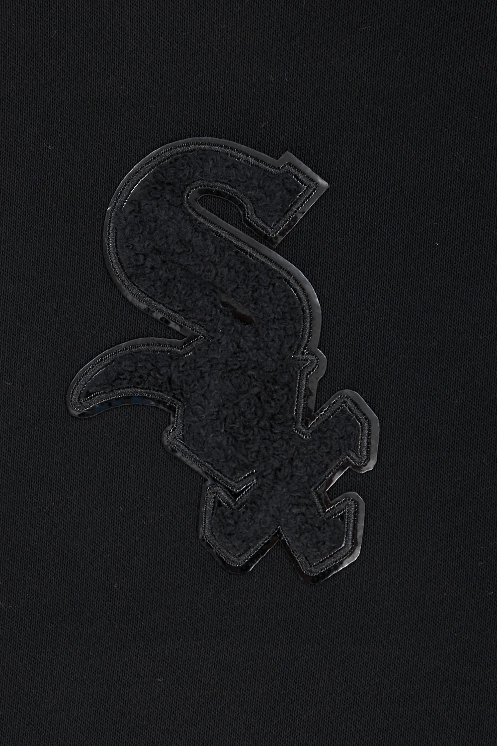 MLB CHICAGO WHITE SOX TRIPLE BLACK WOMEN'S CROPPED PULLOVER HOODIE (TRIPLE BLACK) - Image 5