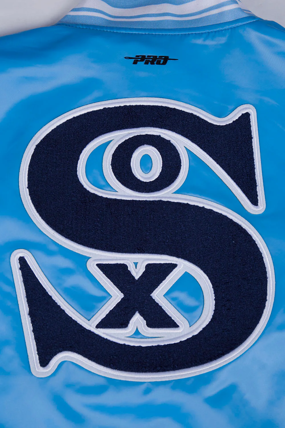 MLB CHICAGO WHITE SOX RETRO CLASSIC WOMEN'S SATIN JACKET (UNIVERSITY BLUE/WHITE) - Image 5