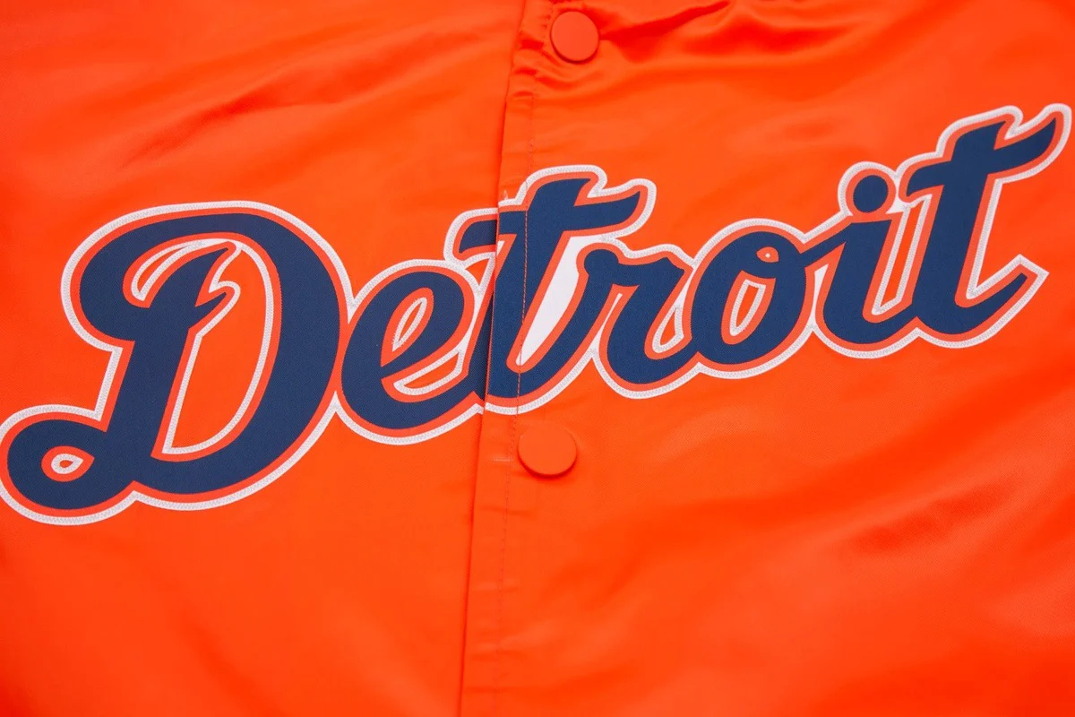 MLB DETROIT TIGERS BIG LOGO WORLD SERIES MEN'S SATIN JACKET (ORANGE) - Image 6