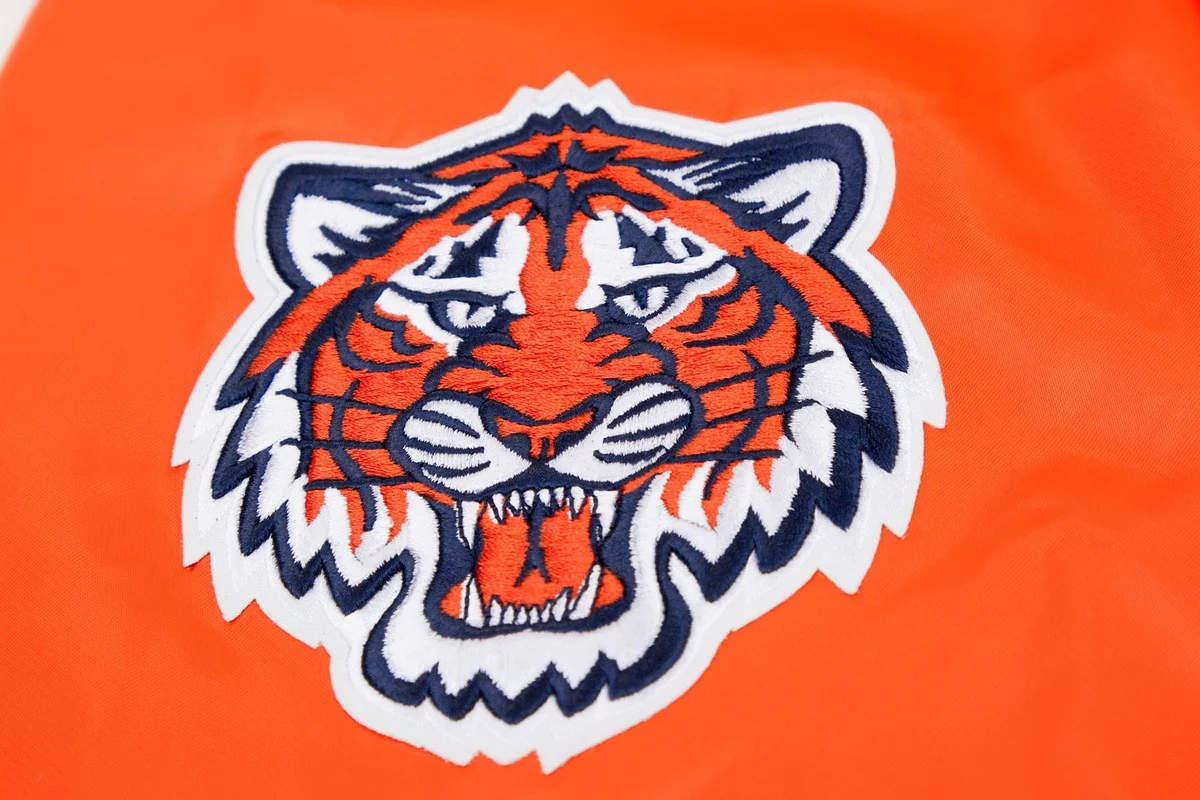 MLB DETROIT TIGERS BIG LOGO WORLD SERIES MEN'S SATIN JACKET (ORANGE) - Image 7