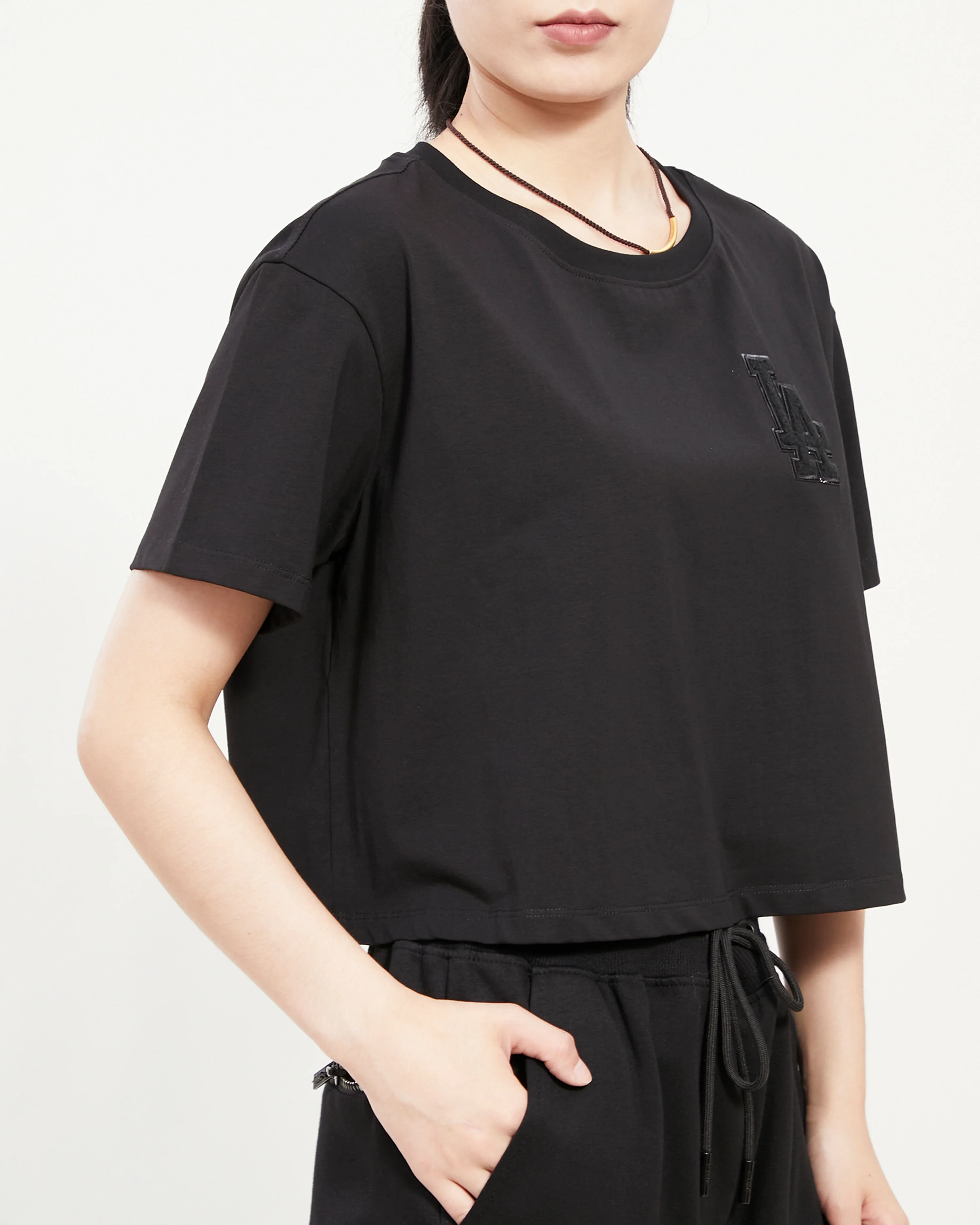 MLB LOS ANGELES DODGERS TRIPLE BLACK WOMEN'S BOXY TOP (TRIPLE BLACK) - Image 13