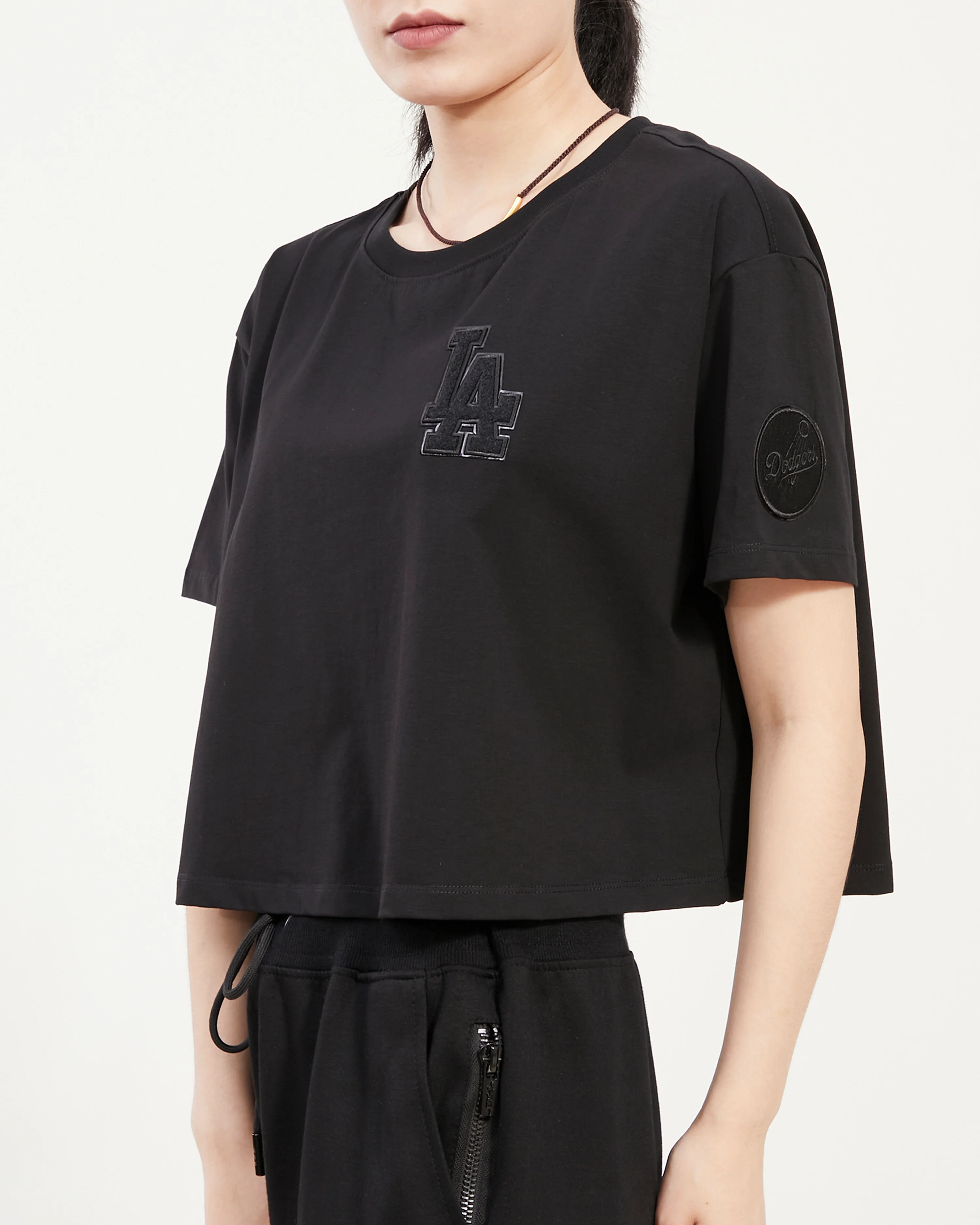 MLB LOS ANGELES DODGERS TRIPLE BLACK WOMEN'S BOXY TOP (TRIPLE BLACK) - Image 14