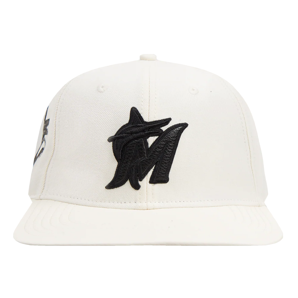MLB MIAMI MARLINS TRIPLE TONAL PRIMARY LOGO STRAPBACK HAT (EGGSHELL)