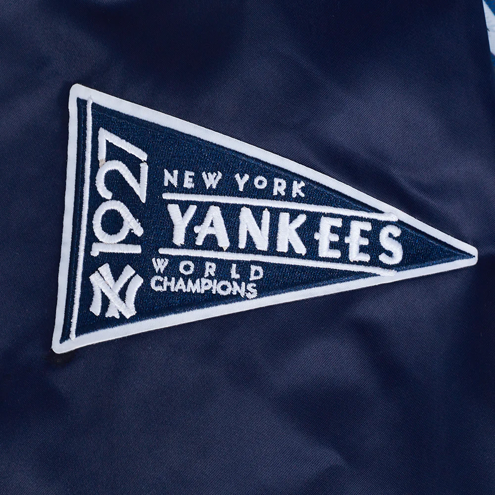 MLB NEW YORK YANKEES MURDERERS ROW BIG LOGO MEN'S SATIN JACKET (MIDNIGHT NAVY) - Image 7