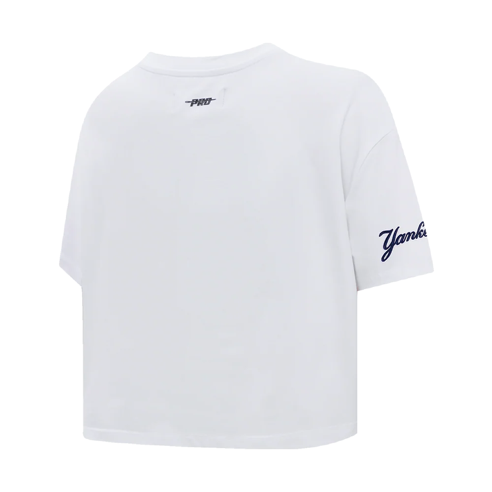 MLB NEW YORK YANKEES SCRIPT TAIL WOMEN'S SINGLE JERSEY BOXY TOP (WHITE) - Image 3