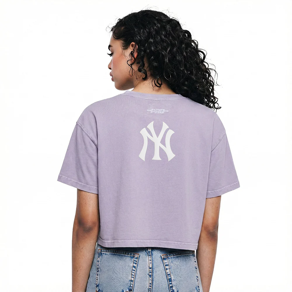 NEW YORK YANKEES STREET TEAM WOMEN'S ENZYME WASH BOXY TEE (WASHED LILAC GRAY) - Image 2