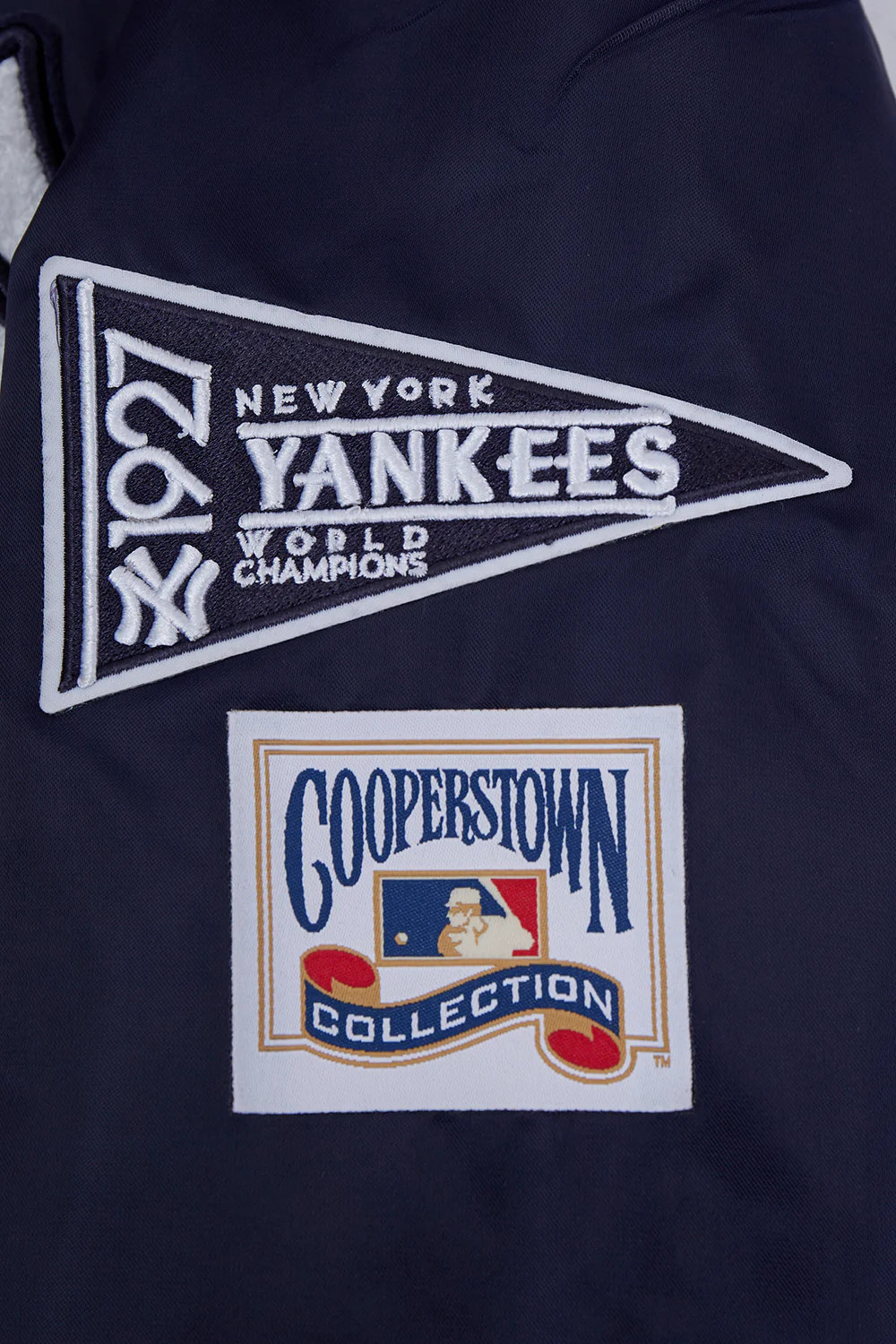 MLB NEW YORK YANKEES RETRO CLASSIC WOMEN'S RIB SATIN JACKET (MIDNIGHT NAVY) - Image 7