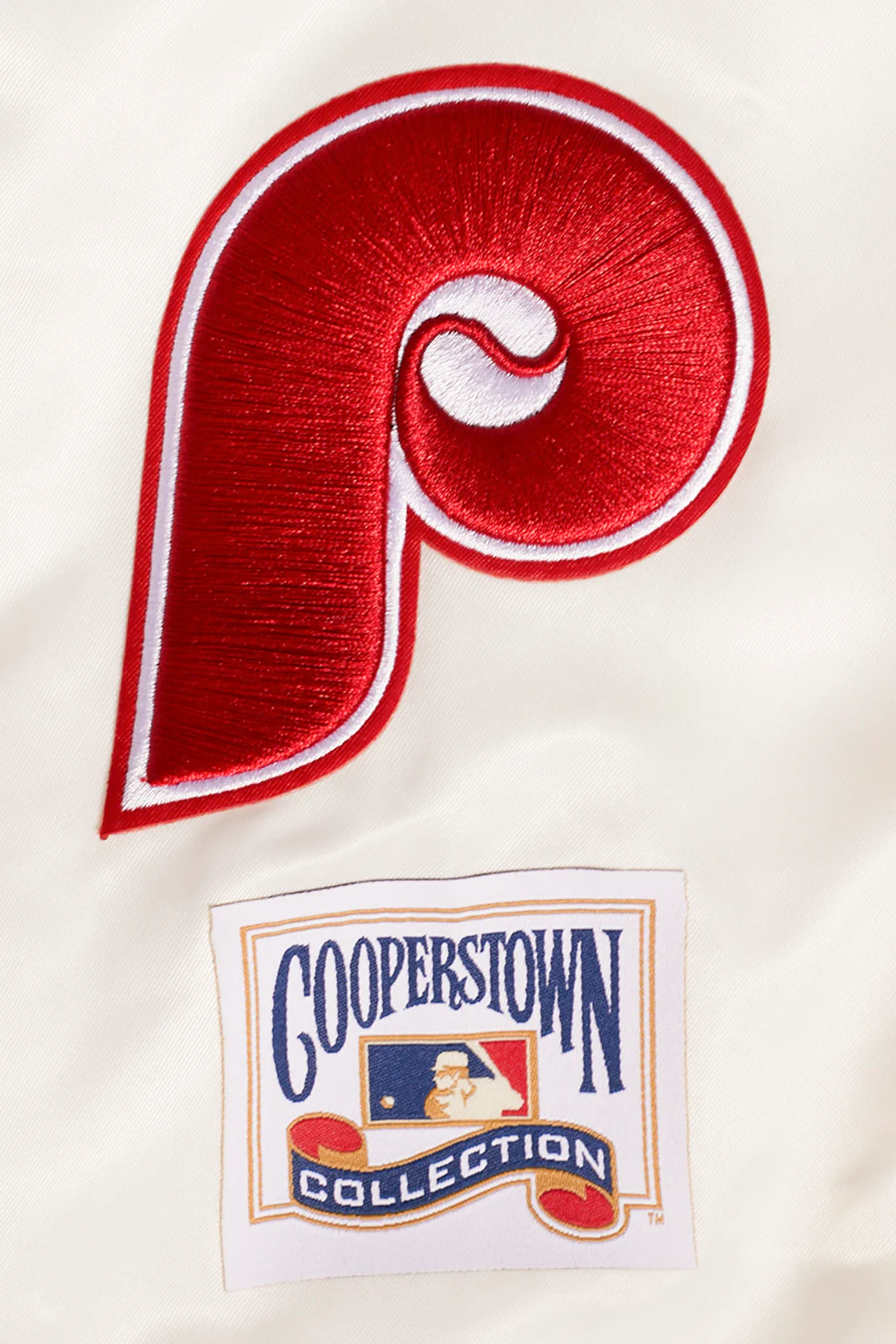MLB PHILADELPHIA PHILLIES RETRO CLASSIC WOMEN'S RIB SATIN JACKET (EGGSHELL/RED) - Image 8
