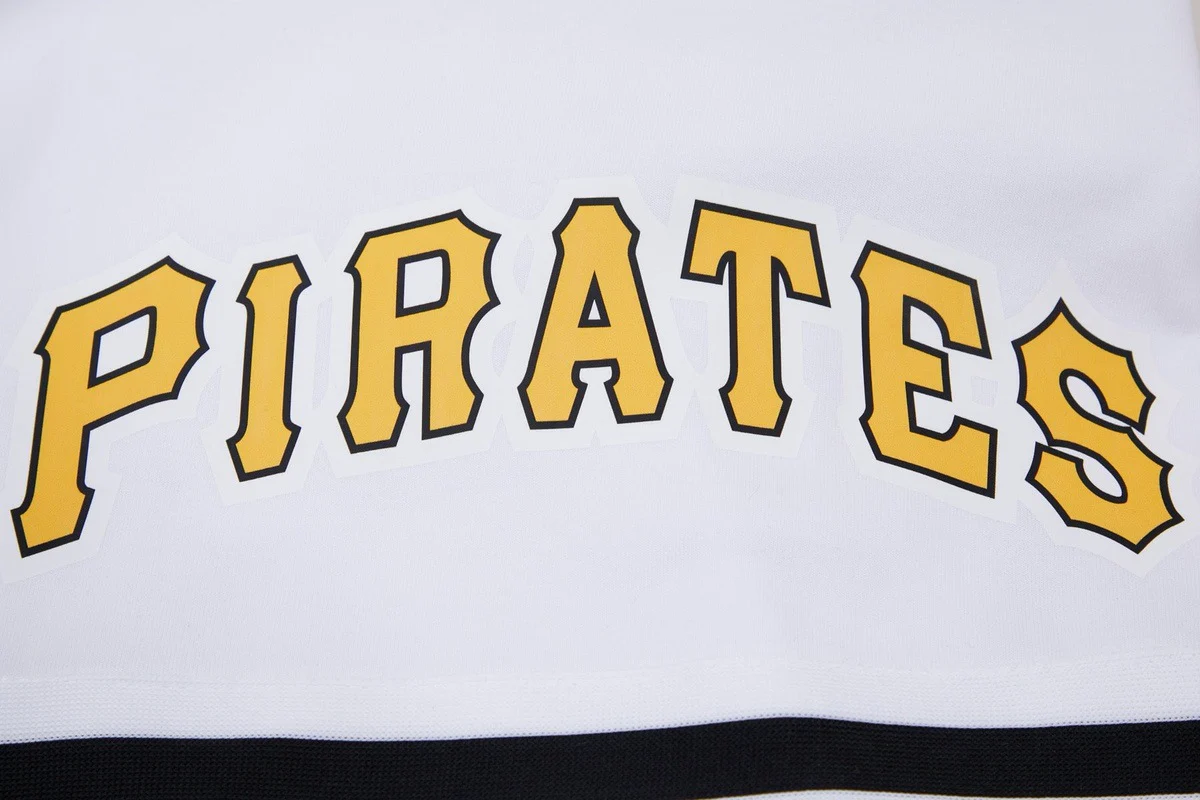 MLB PITTSBURGH PIRATES CLASSIC CHENILLE MEN'S SHORT (WHITE) - Image 8