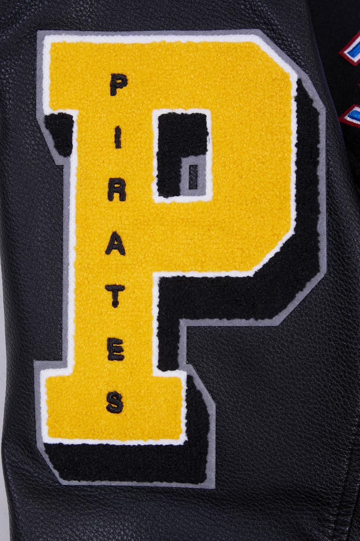 MLB PITTSBURGH PIRATES OLD ENGLISH WOOL MEN'S VARSITY JACKET (BLACK/YELLOW) - Image 6